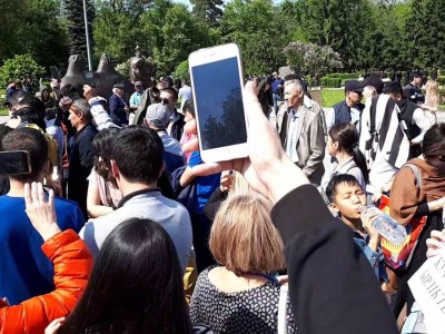1 мамырда митингіге шыққан үш әйелдің үстінен іс қозғалды.