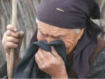 Ұлынан айырылған ана өтемақы ала алмай жүр.