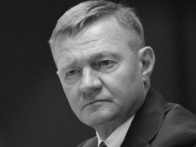 Күні кеше Путин қызметінен босатқан Көлік министрі өзін атып өлтірді.