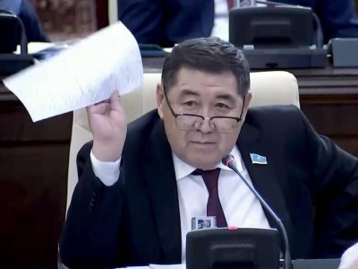 Ермұрат Бапи: Қазақстанда билік пен байлық бір қолға шоғырланған дәуір аяқталды