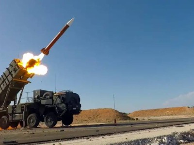 Трамп Украинаға Patriot зениттік-зымыран кешендерін жеткізетінін мәлімдеді