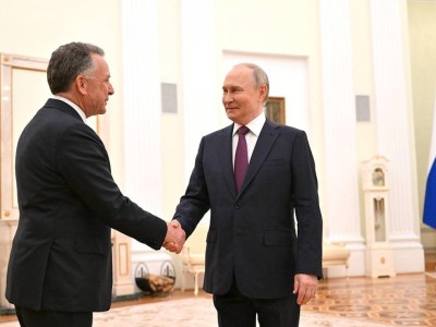 Путин Трамптың арнайы өкілін қабылдады: соғыс тоқтай ма?