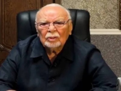 "Абай өлеңдерін оқу" челленджі зиялы қауым арасында да өз жалғасын тапты
