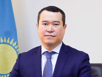 Берік Нажмиденов Жоғарғы сот судьясы қызметінен босатылды