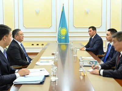 Ұсталды деген Сыртқы істер министрі жұмыс орнында болып шықты