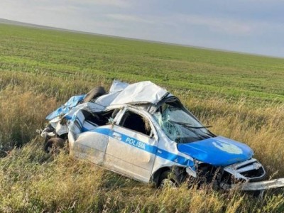 СҚО-да екі полиция көлігі бір-бірімен соқтығысты. Құрбан болғандар бар