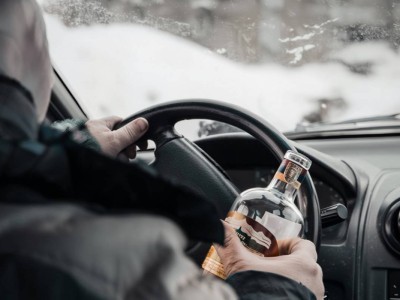 СҚО-да мас күйінде көлік жүргізген шенеуніктің тәртібі қаралды