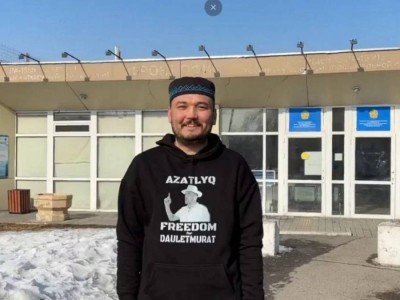 Жоғарғы сот қарақалпақ құқыққорғаушысына Қазақстаннан баспана бермеді