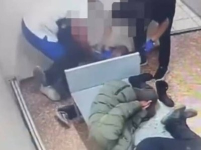 Қостанайда дәрігер 61 жастағы ер адамды айықтырғышта ұрып-соққан
