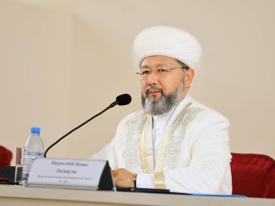 Бұзық жолмен жемеңдер. Бас мүфти парақорлық жайлы айтты