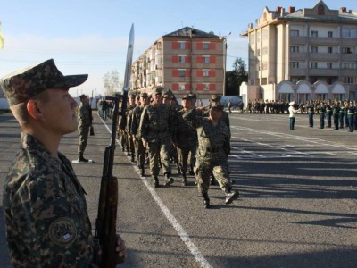 Алматыдағы әскери бөлімде Ұлттық ұлан сарбазы терезеден секіріп кетті