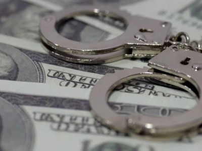 Атырауда журналист ақша бопсалады деген күдікпен ұсталды