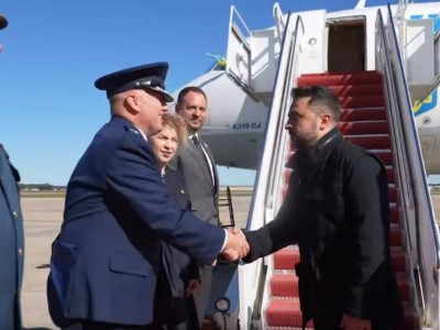 Владимир Зеленский Вашингтонға келді