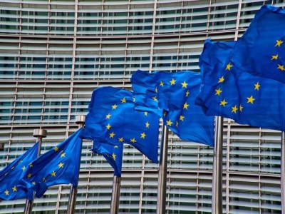 Еуроодақ Қазақстан банкіне қарсы санкция енгізді