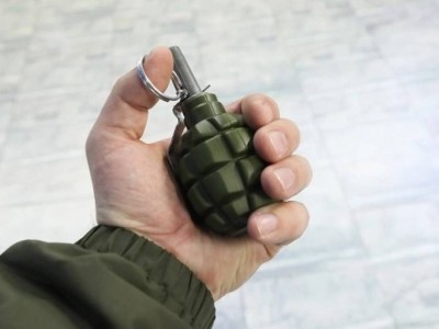 Украинада ер адам теміржол вокзалында граната жарды: төрт адам қаза тапты