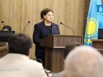 Бишімбаевтың анасы туысын бір миллион долларға жуық ақшаны ұрлады деп айыптады