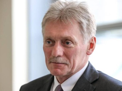 Песков Украинаны қақтығысты бейбіт жолмен реттеуге кедергі келтіріп отыр деп айыптады