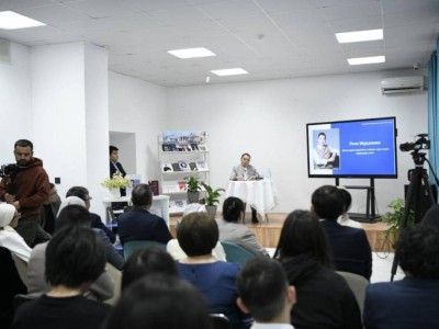 «Қаламгер ұстаханасы»: Астанада көрнекті жазушы-драматург Роза Мұқановамен кездесу өтті