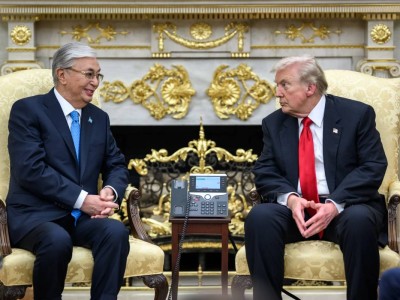 Трамп пен Тоқаевтың кездесуі. Ақ үйден жеткен суреттер (ФОТО)