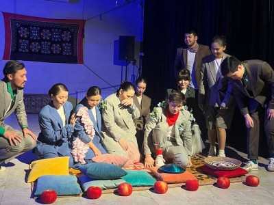 «Құштар» - аутизм мәселесіне арналған алғашқы спектакль