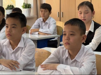 Арыста егіздердің тууы күрт көбейді, бір мектепте 17 егіз оқып жатыр