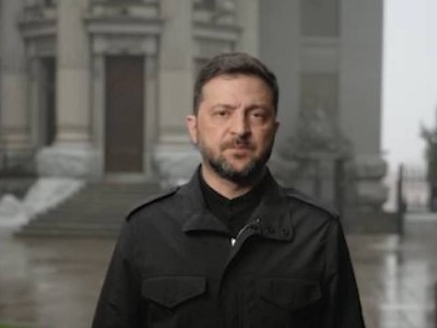 Зеленский Трамптың жоспарына байланысты украиналықтарға үндеу жасады