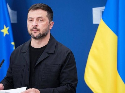 Украинадағы соғыс тоқтай ма? Зеленский "достарымен" шұғыл кездесу өткізді