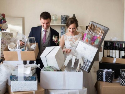 Бұрынғы жұбайлар тойдан түскен сыйлықты бөлісу үшін сотқа жүгінген