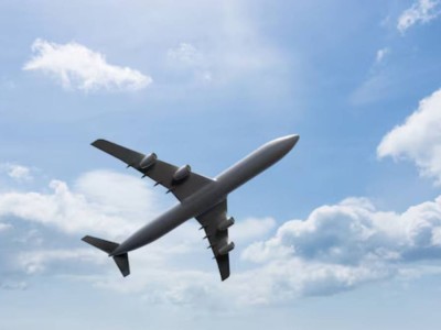 Ұшақта 413 адам болған: Тайландқа бағыт алған ұшақтан өрт шықты