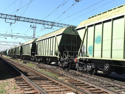 Көлік министрлігінде Өзбекстан шекарасындағы астық тасымалы мәселесі талқыланды