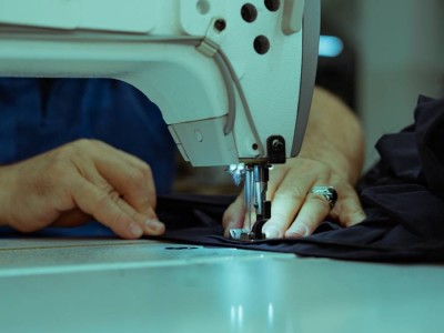 Елдегі мыңдаған тігін цехы Ресейдің жаңа талаптарына байланысты жабылып жатыр