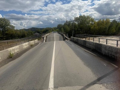 ШҚО-да көпір құлағаннан кейін көлік басқарма басшысы қызметінен босатылды