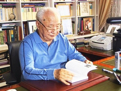 Тұрсын Жұртбай. Әбіштің көз жасы және "Өлген кітап"