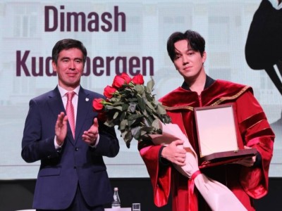 Димаш Құдайбергенге профессор атағы берілді