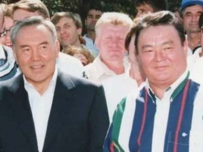 "Батылдығынан қорықты, қиянат жасады": Назарбаев пен Нұрқаділов арасындағы ел естімеген шындық мәлім болды (ВИДЕО)