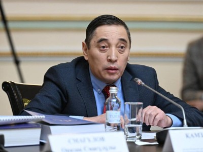 Қазақ хандығының тарихы алғаш рет көптомдық еңбекте жарияланады