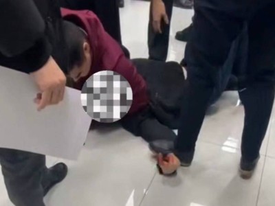 Студент оқытушыға пышақ жарақатын салды