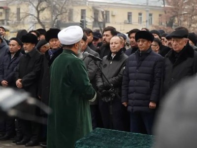 Соңғы рет қошемет көрсетті: Халқы Асанәлі Әшімовті ақтық сапарға шығарып салды (ВИДЕО)