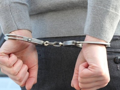 Астана вокзалында шетелдікке қарулы шабуыл жасады деген күдікті ұсталды