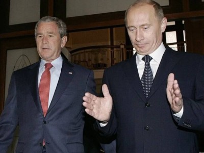 «Ресей Қазақстанды беріп қойды»: АҚШ-та Путин мен Буштың құпия әңгімесі жарияланды