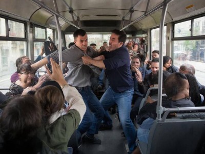 Теміртауда автобустағы жанжал пышақ жарақатымен аяқталды