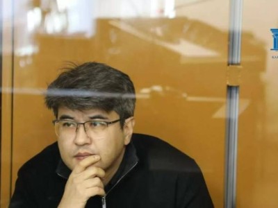 Бишімбаевтың бұрынғы әйелі сотталған министрдің алименттен қалай жалтаруға тырысқанын айтып берді