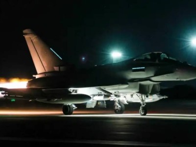 Ұлыбритания мен Франция Сириядағы ДАИШ нысандарына әуе соққысын жасады