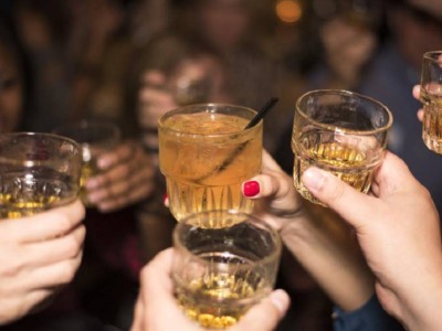 Арақ ішкен адам 40 күнге дейін ораза ұстай алмай ма? Шариғат жауабы