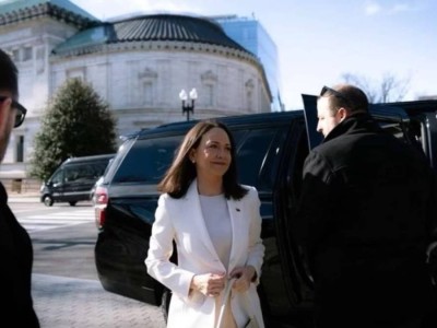 Мачадо Трампқа Нобель бейбітшілік сыйлығын табыстады