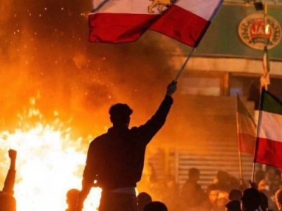 Иран билігі наразылық шаралары кезінде 5 000 адам қаза тапқанын мәлімдеді