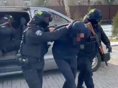 Шымкенттегі жол апатынан кейінгі қанды айқас: күдіктілер ұсталды