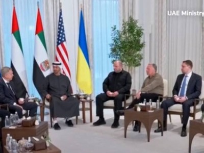 Абу-Дабиде Ресей, Украина және АҚШ арасындағы үшжақты келіссөздердің алғашқы күні өтті