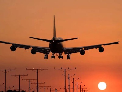 Шұғыл хабар! Алматыдан ұшып шыққан ұшақ ел күтпеген жағдайға тап болды