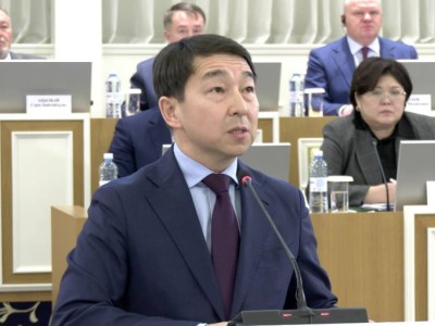 Конституцялық комиссия әлеуметтік желіде тарап жатқан қауесетті жоққа шығарды